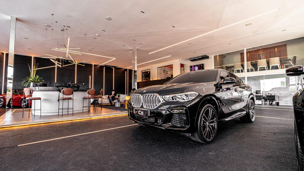 Showroom Car Store